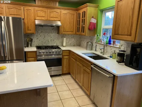 36468 RIVER POINT DR, Astoria, OR 97103