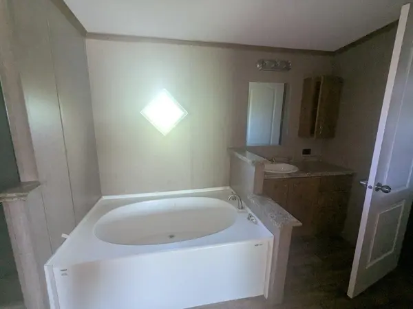 104 Grace Drive, Corsicana, TX 75110