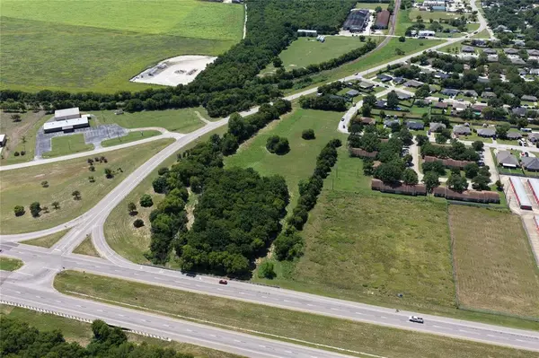 694 Us-67, Alvarado, TX 76009