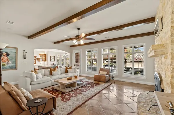 111 Saint Annes Drive, Mabank, TX 75156