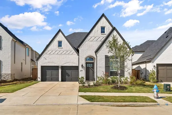 8736 Edgewater Drive, The Colony, TX 75056