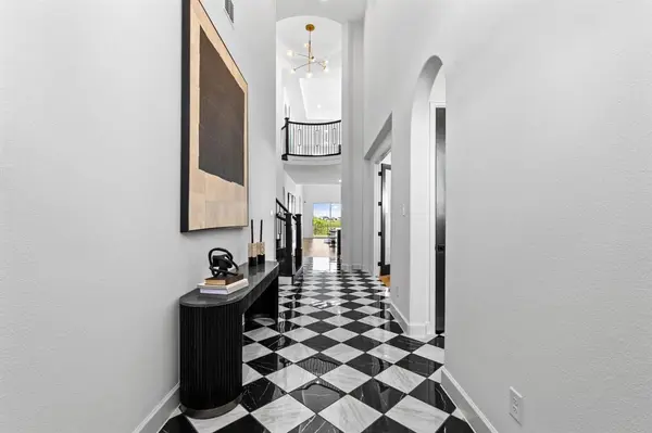 8736 Edgewater Drive, The Colony, TX 75056