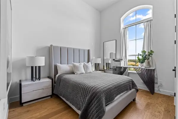 8736 Edgewater Drive, The Colony, TX 75056