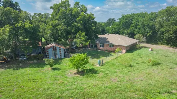 12097 Kyle Lane, Blue Ridge, TX 75424