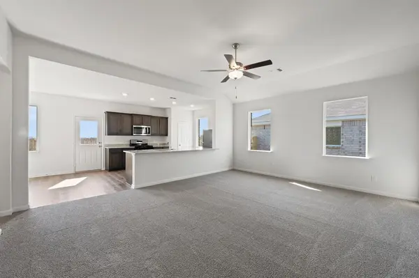 13413 Hang Fire Lane, Cresson, TX 76035