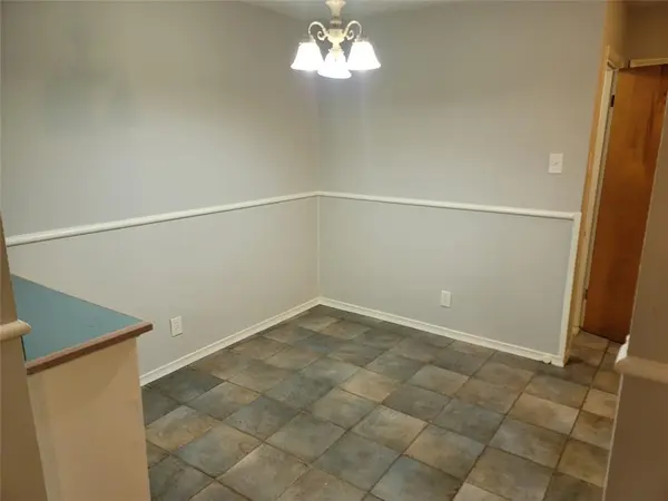 630 Woodacre Drive, Dallas, TX 75241