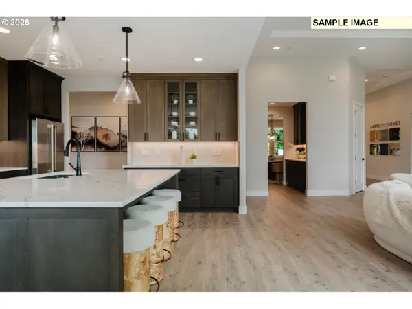 16906 NE 35TH AVE, Vancouver, WA 98686