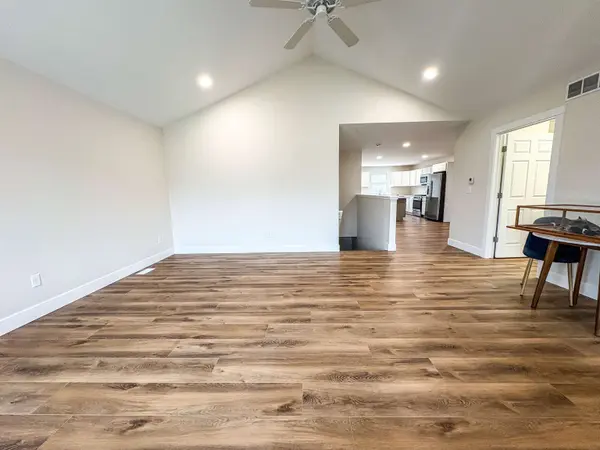 11433 Windmill PT, Vienna Twp, MI 48420