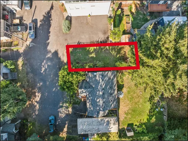 2 12 NE BRIDGETON RD, Portland, OR 97211