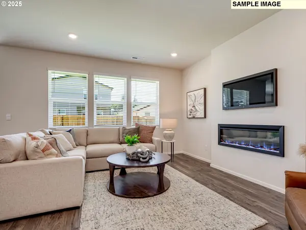 2810 NW 3RD AVE, Battle Ground, WA 98604