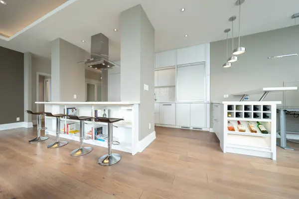 65 Bremner BLVD #Sph5304, Toronto C01, ON M5J 0A7