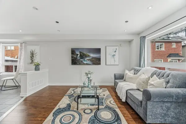 65 Aldonschool CT, Ajax, ON L1S 0C5