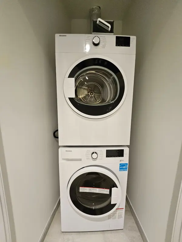 39 Mary ST #2605, Barrie, ON L4N 1S9