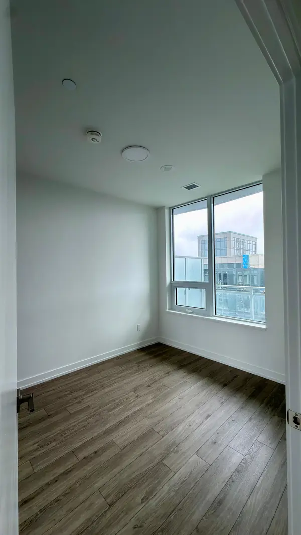 2501 Saw Whet BLVD #615, Oakville, ON L6M 5N2