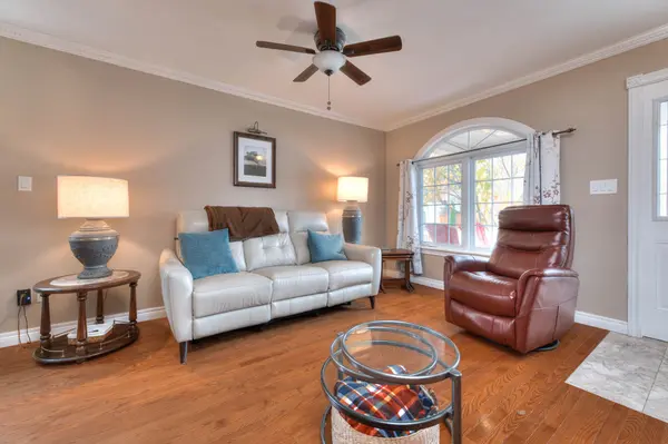 182 Romeo ST S, Stratford, ON N5A 4S9