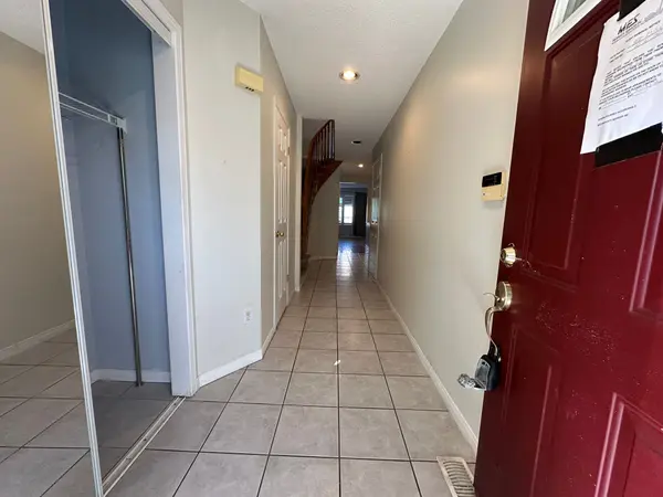 1889 Upper Wentworth ST #35, Hamilton, ON L9B 2T8