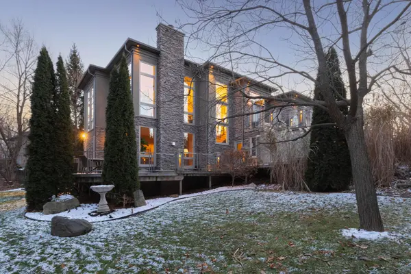 164A Lakeshore RD, St. Catharines, ON L2N 2V1