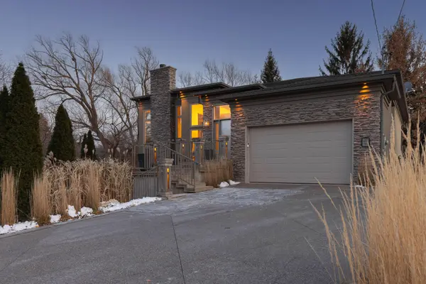 164A Lakeshore RD, St. Catharines, ON L2N 2V1