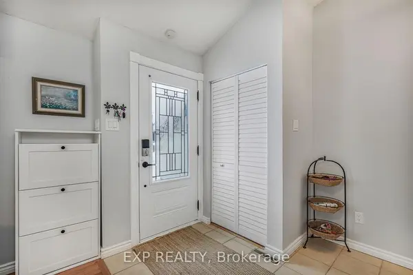 564 Du Golf RD, Clarence-rockland, ON K0A 2A0