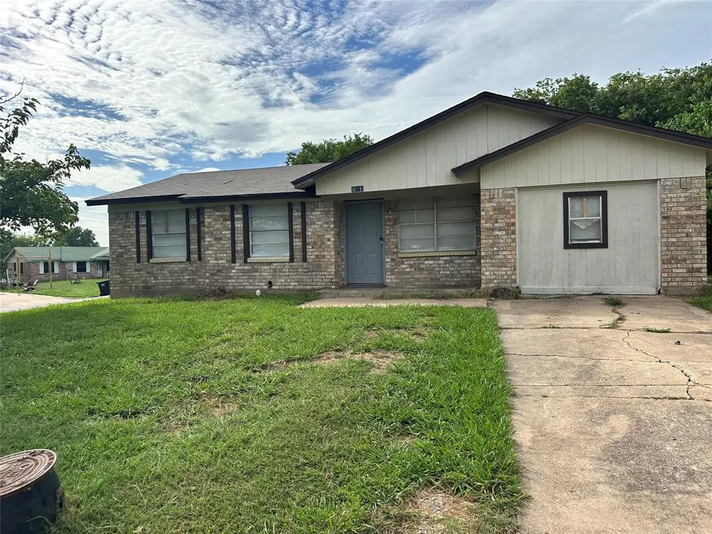 4916 Mcdougal Street, Greenville, TX 75401