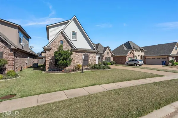 918 Royal Circle, Bossier City, LA 71111