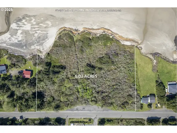 4059 N HIGHWAY 101, Yachats, OR 97498