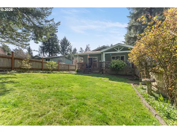 1122 SE 9TH ST, Bandon, OR 97411