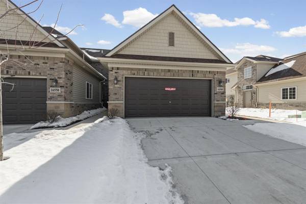 16540 Savor LN, Clinton Twp, MI 48035