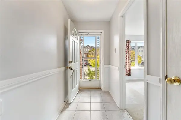 33 Atwood AVE, Halton Hills, ON L7G 5Z9