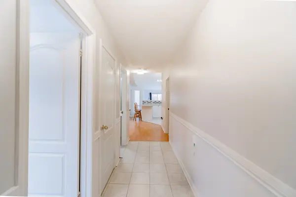 33 Atwood AVE, Halton Hills, ON L7G 5Z9