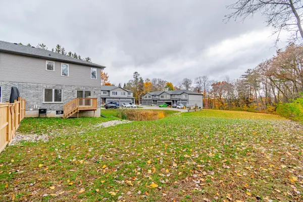 61 Vienna RD #18, Tillsonburg, ON N4G 3C6