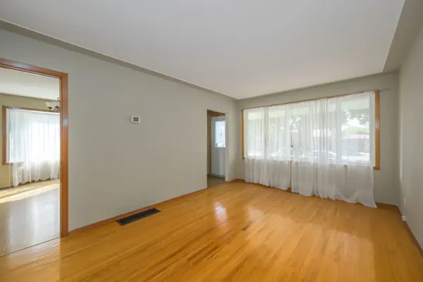 289 Fairhaven CIR, London East, ON N5W 1E4