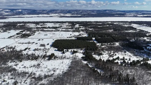 2955 Torwood DR, Constance Bay - Dunrobin - Kilmaurs - Woodlawn, ON K0A 1T0