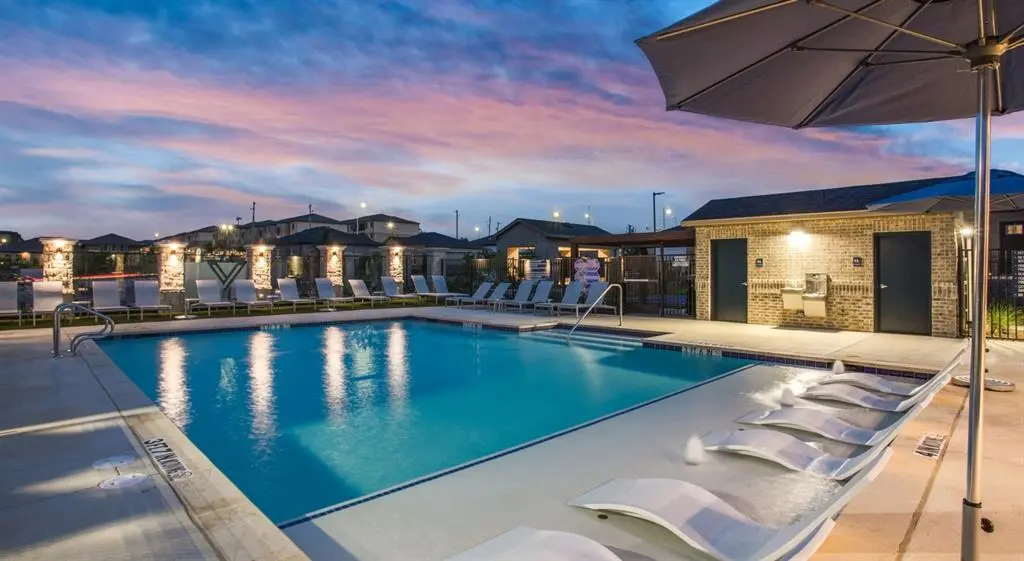 3950 Dechman Drive #2015, Grand Prairie, TX 75052