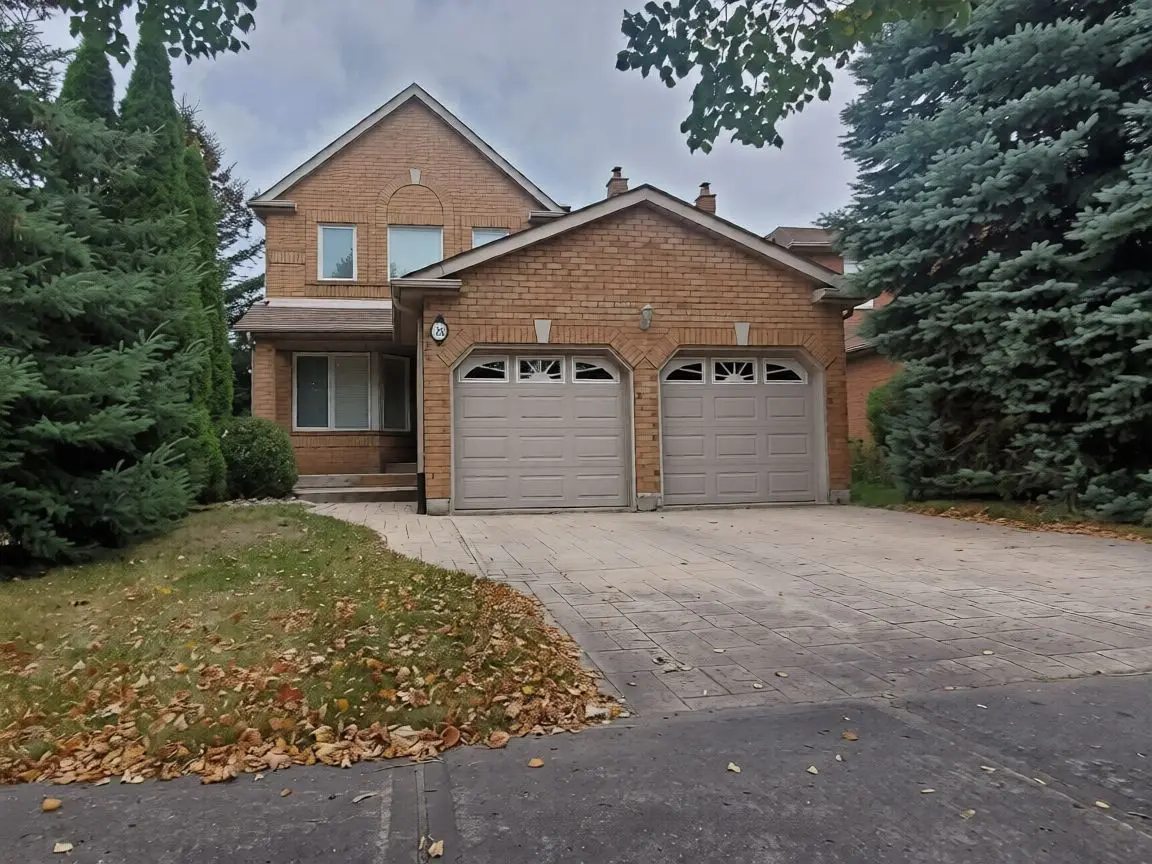 26 Beechbrooke WAY, Aurora, ON L4G 6N7