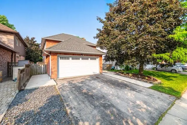 1294 Hammond ST, Burlington, ON L7S 2C5