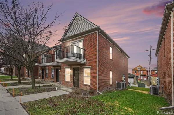 283 E Palmer ST #8, Detroit, MI 48202