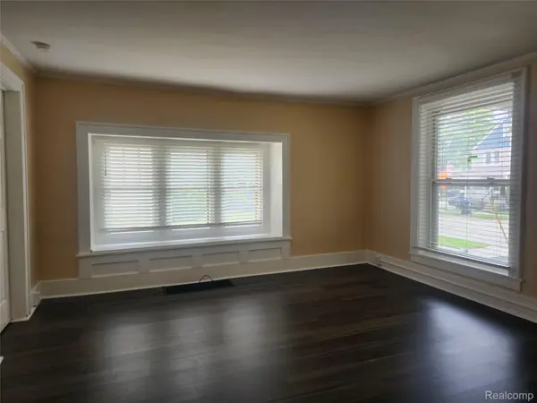 111 Ballard ST, Ypsilanti, MI 48197