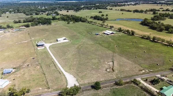 4273 County Road 1112, Brashear, TX 75420