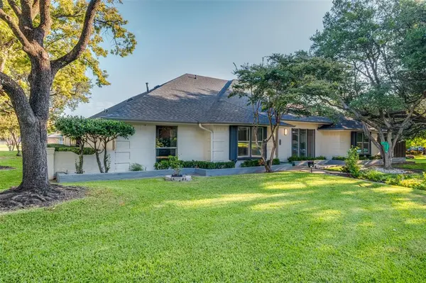 9405 Rocky Branch Drive, Dallas, TX 75243