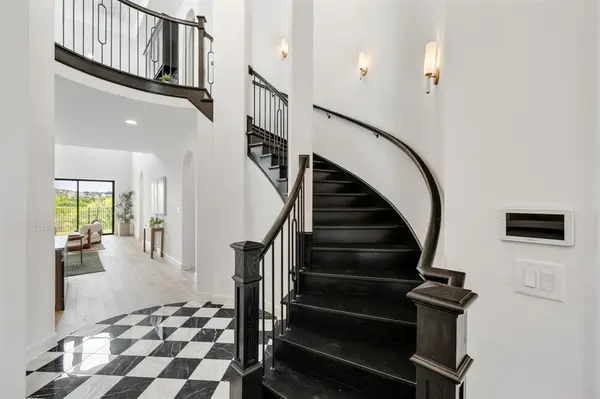 8724 Edgewater Drive, The Colony, TX 75056