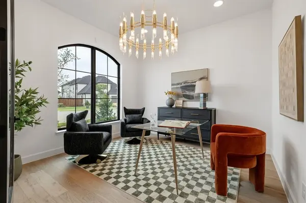 8724 Edgewater Drive, The Colony, TX 75056