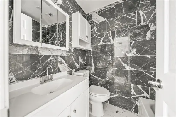 5507 Alexander Street, Sachse, TX 75048