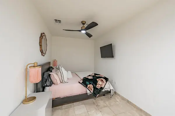 1505 Elm Street #404, Dallas, TX 75201