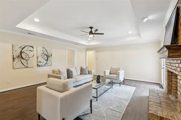 133 N Crestwood Boulevard, Desoto, TX 75115