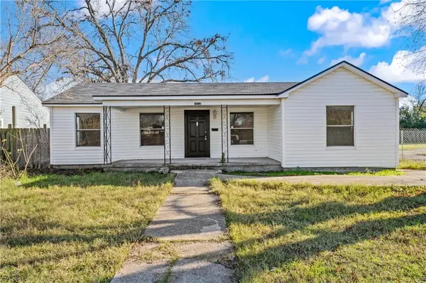 1512 Live Oak Avenue,  Waco,  TX 76708