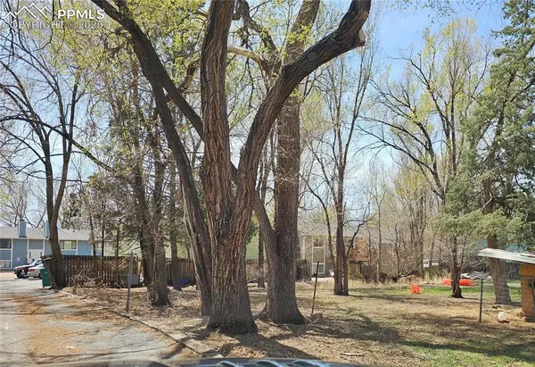 415 W Van Buren ST, Colorado Springs, CO 80907