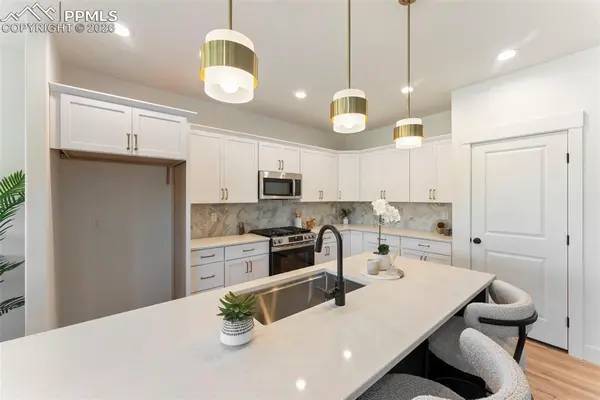 189 High Meadows DR, Florence, CO 81226