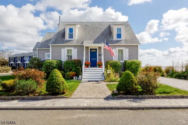 14 Vessel Rd, Ocean Twp., NJ 08758