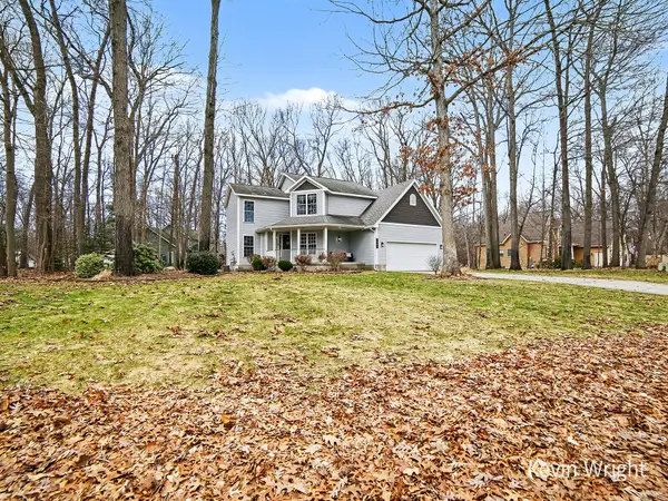 1041 Bear Lake RD, Laketon Twp, MI 49445